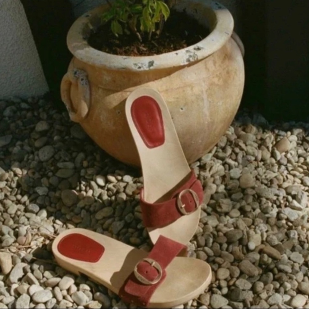 Doen Mercata Sandal in Burgundy Suede 38